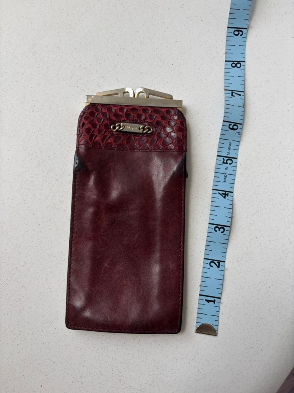 Salvatore Ferragamo Burgundy Leather Kiss-Lock Glasses Pouch